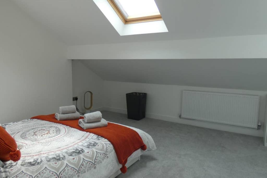 Copley Loft 3 Bedroom House With Patio