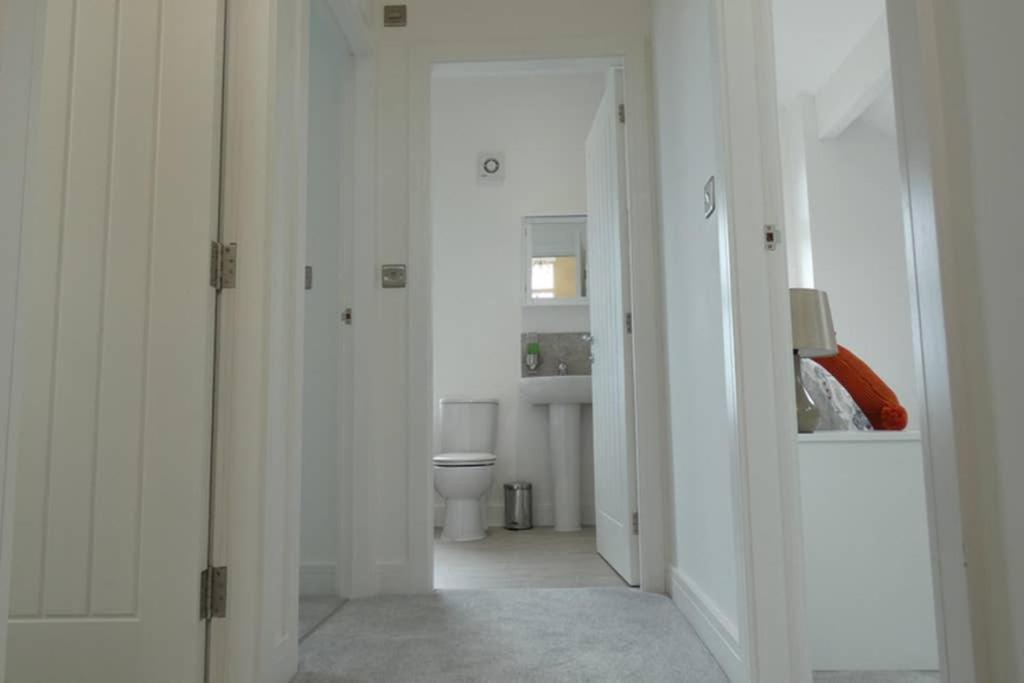 Copley Loft 3 Bedroom House With Patio * Shepley